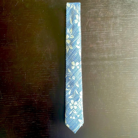 Tie - skinny floral pattern - Picture 1 of 8